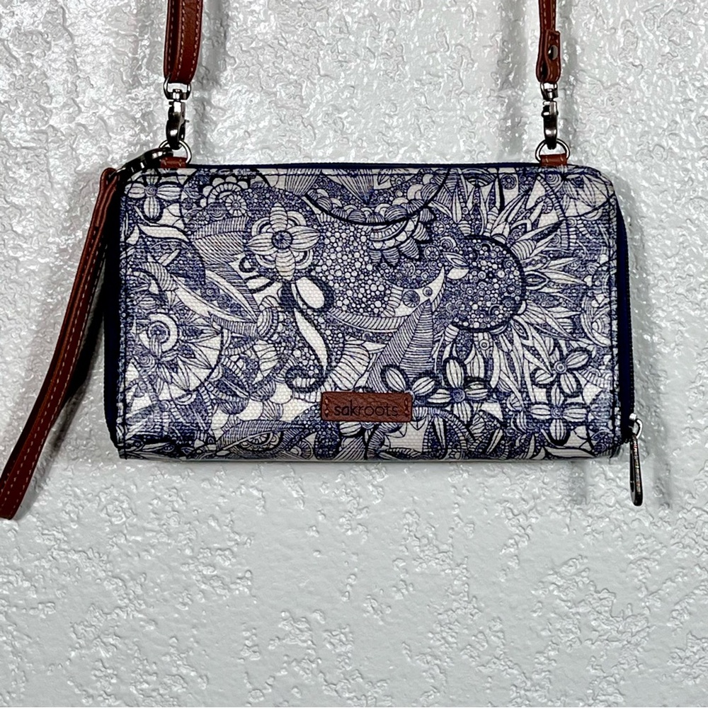 Sakroots Blue and Brown Clutch